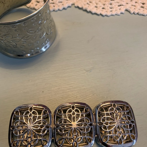 Bracelets to dress up your summer outfit! - Picture 3 of 10